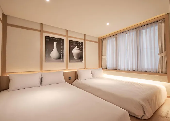 Uh Suite Central Seoul