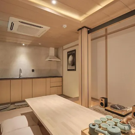 Uh Suite Central 서울특별시 외부 사진